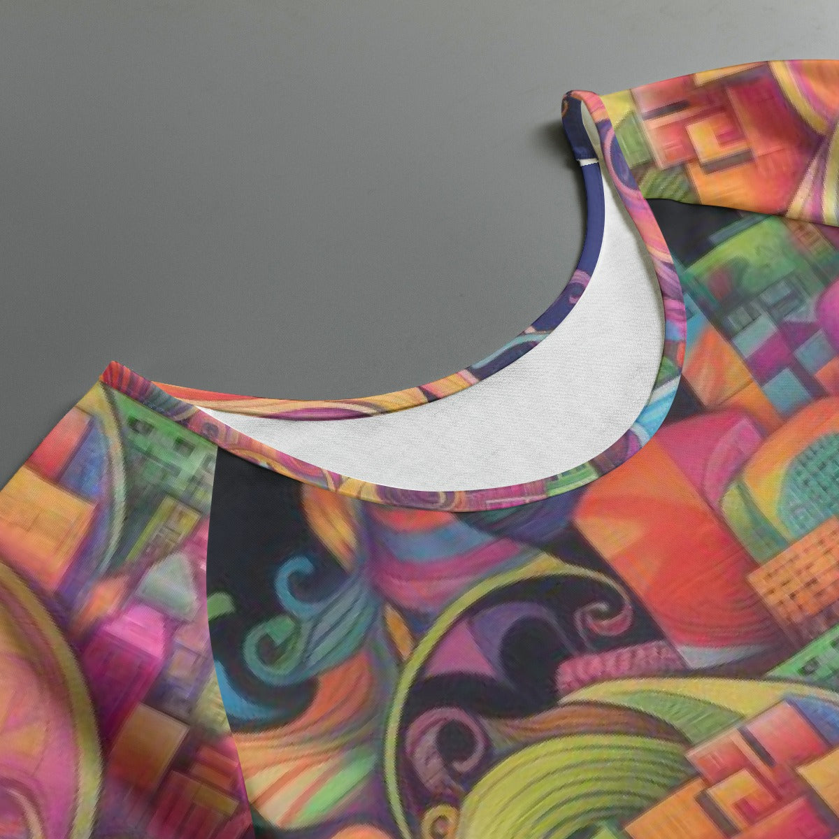 All-Over Print Women's Round Neck T-shirt With Raglan Sleeve