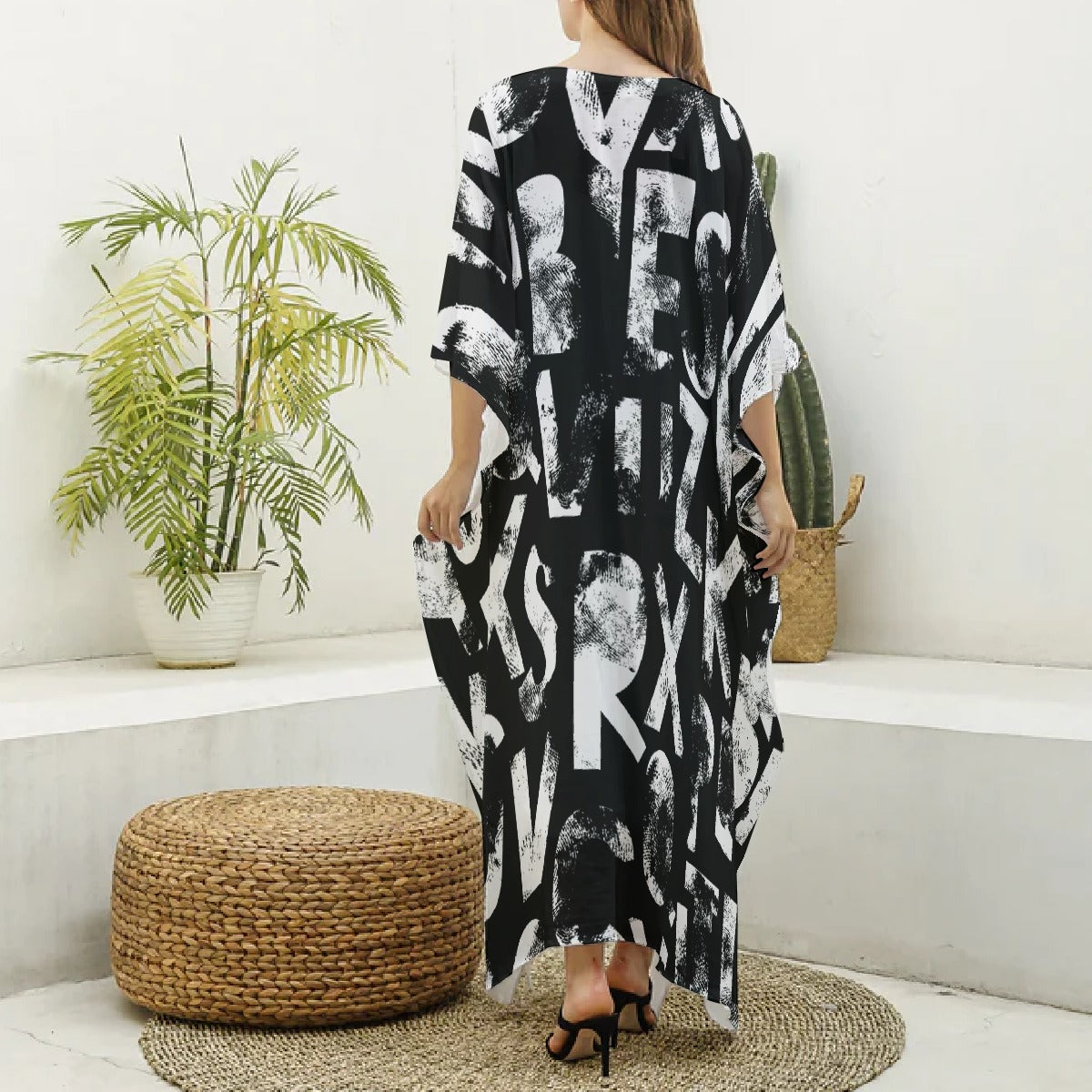 All-Over Print Women's Imitation Silk V-neck Kaftan Robe