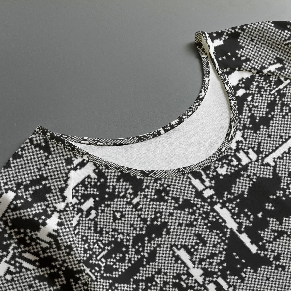 All-Over Print Women's Round Neck T-shirt With Raglan Sleeve