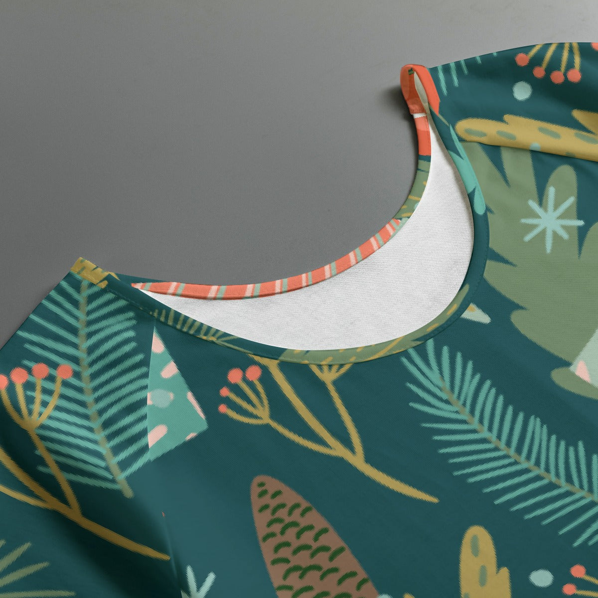 All-Over Print Women's Round Neck T-shirt With Raglan Sleeve