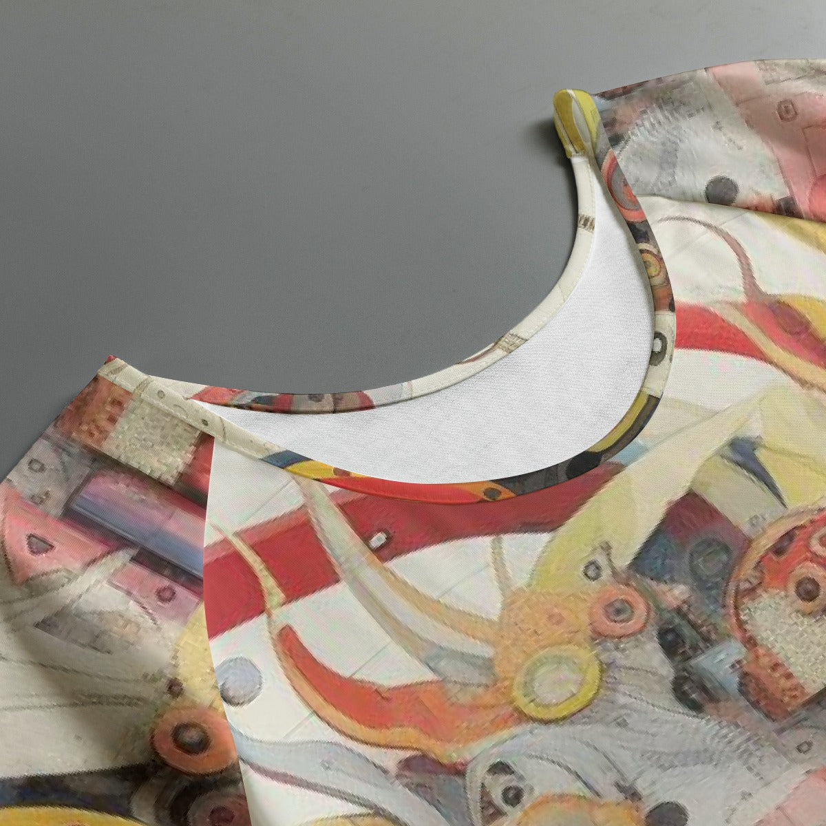 All-Over Print Women's Round Neck T-shirt With Raglan Sleeve