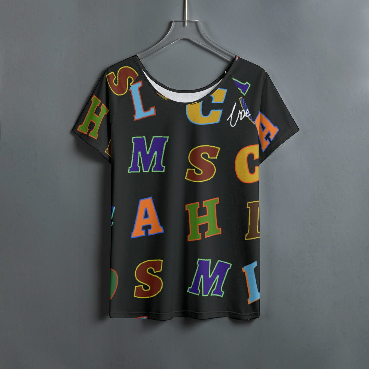 All-Over Print Women's Round Neck T-shirt With Raglan Sleeve