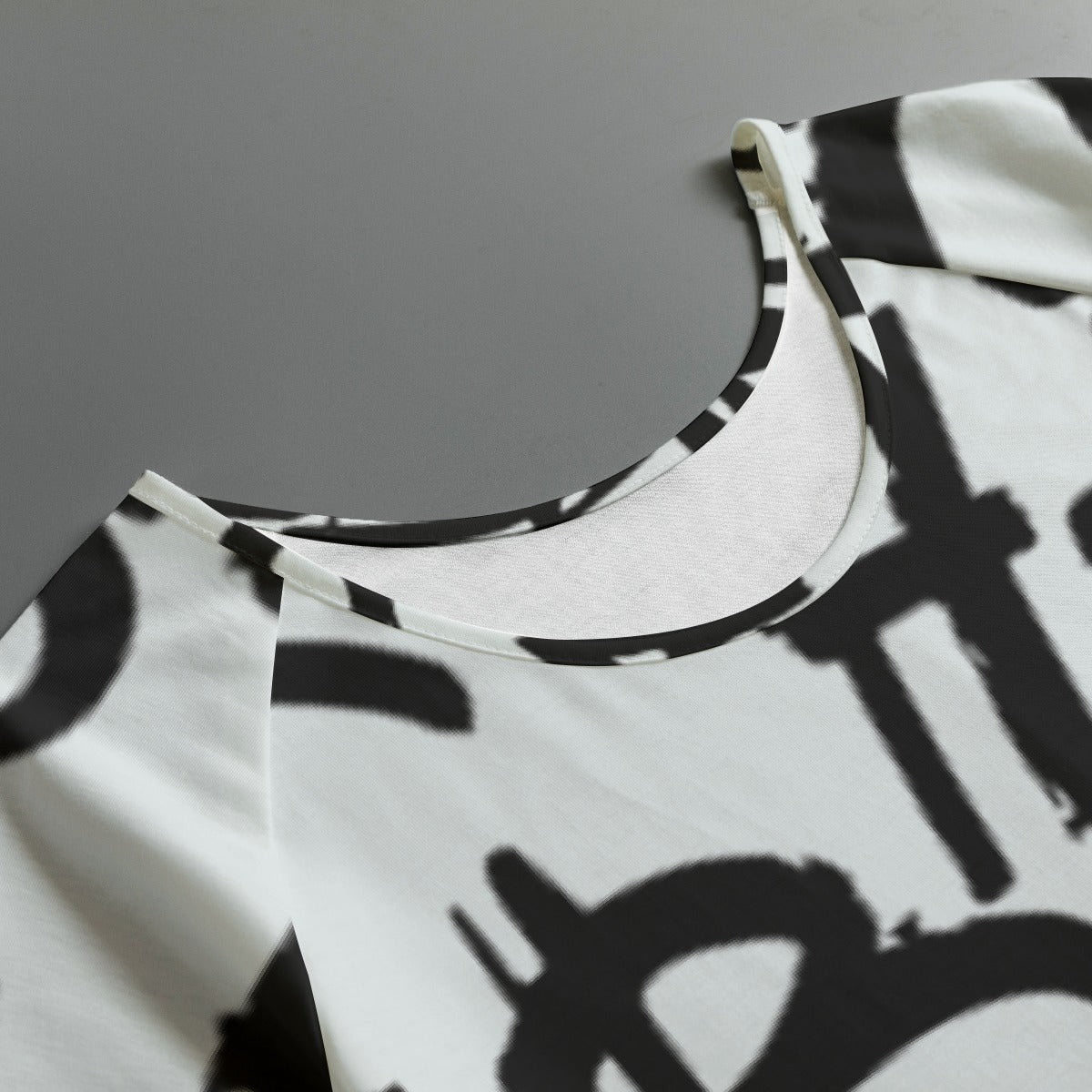 All-Over Print Women's Round Neck T-shirt With Raglan Sleeve
