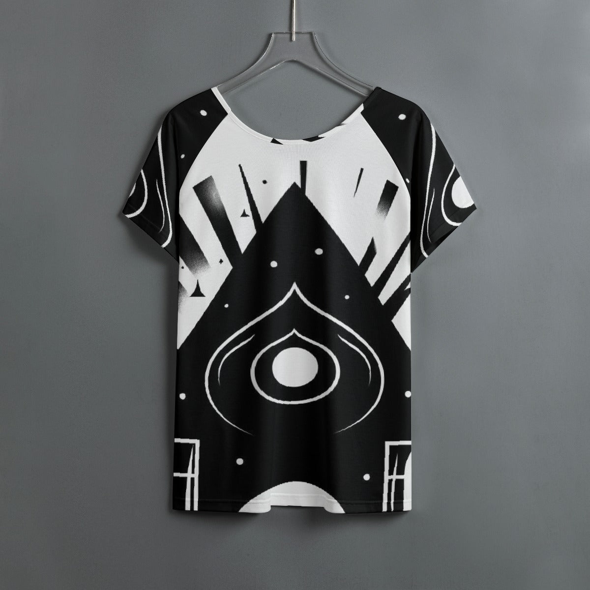 All-Over Print Women's Round Neck T-shirt With Raglan Sleeve