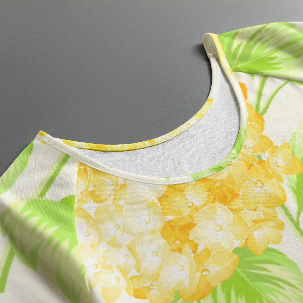 All-Over Print Women's Round Neck T-shirt With Raglan Sleeve