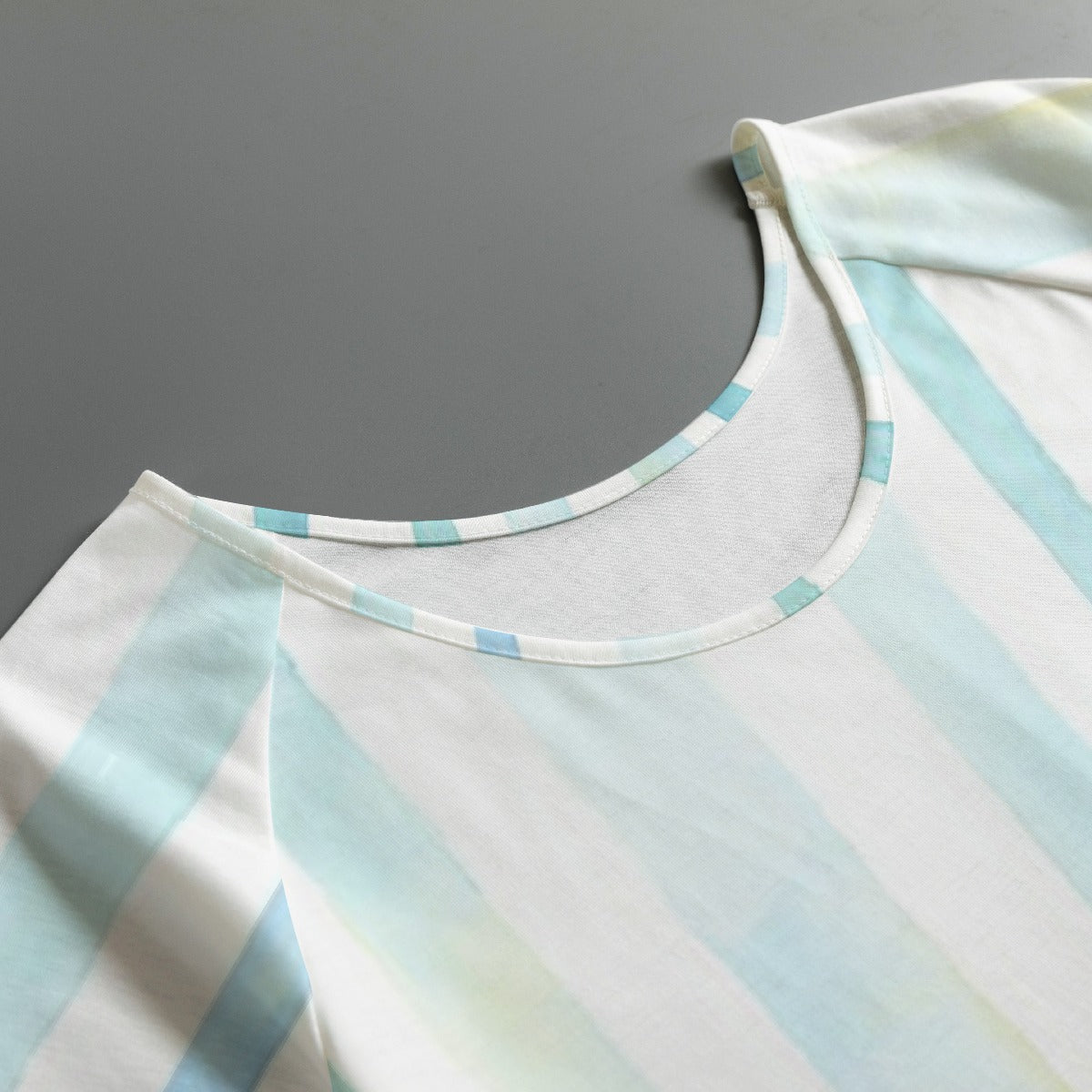 All-Over Print Women's Round Neck T-shirt With Raglan Sleeve