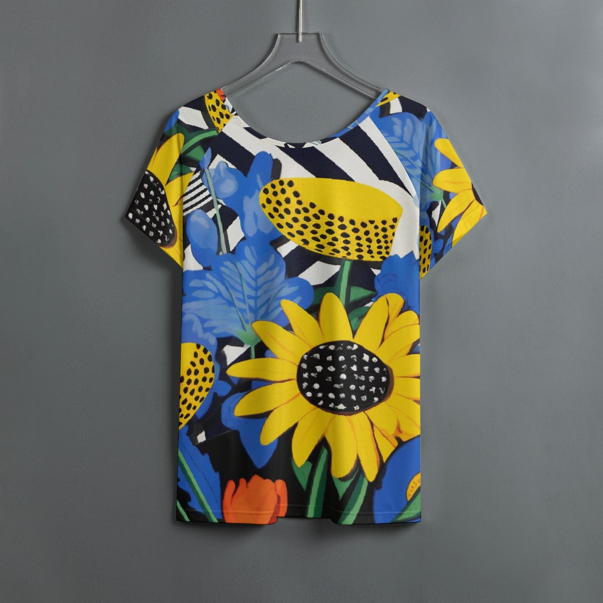 All-Over Print Women's Round Neck T-shirt With Raglan Sleeve
