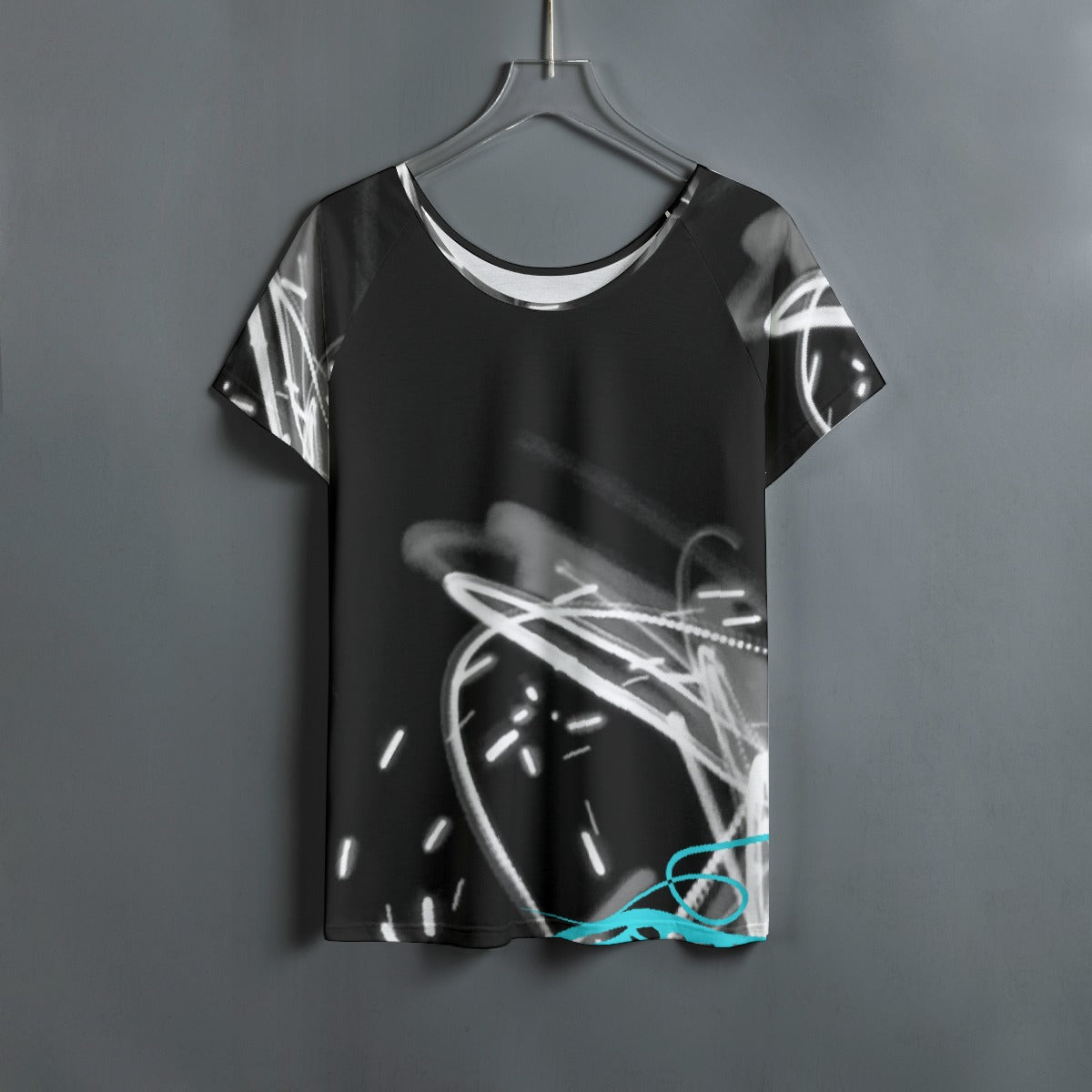 All-Over Print Women's Round Neck T-shirt With Raglan Sleeve