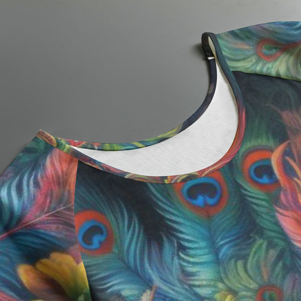 All-Over Print Women's Round Neck T-shirt With Raglan Sleeve
