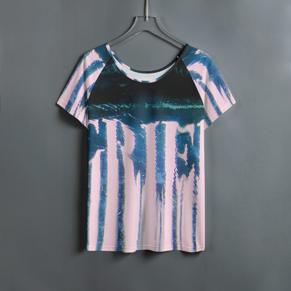 All-Over Print Women's Round Neck T-shirt With Raglan Sleeve
