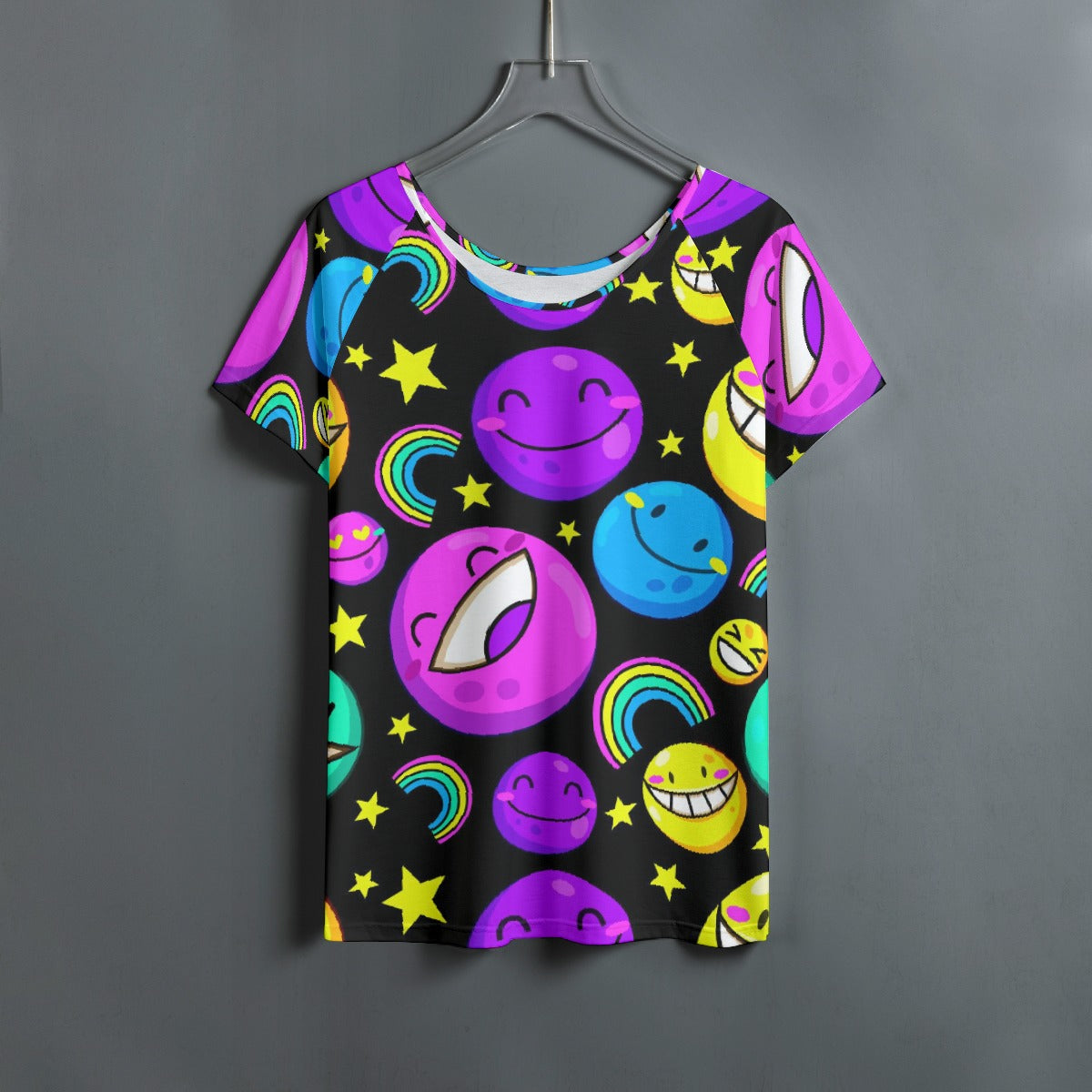 All-Over Print Women's Round Neck T-shirt With Raglan Sleeve