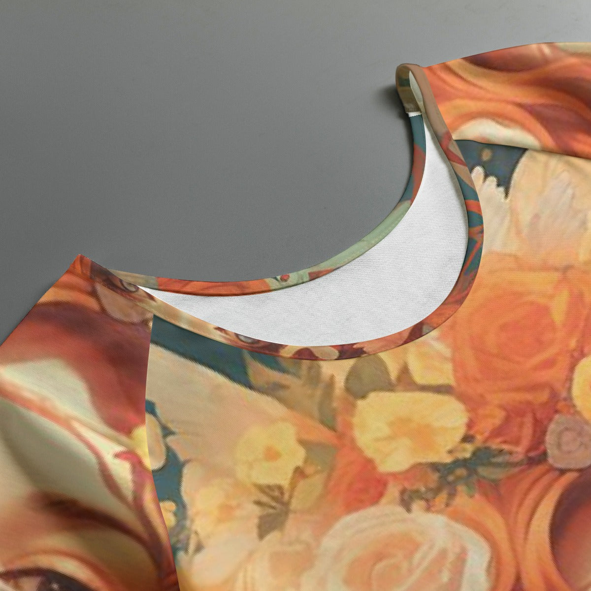 All-Over Print Women's Round Neck T-shirt With Raglan Sleeve