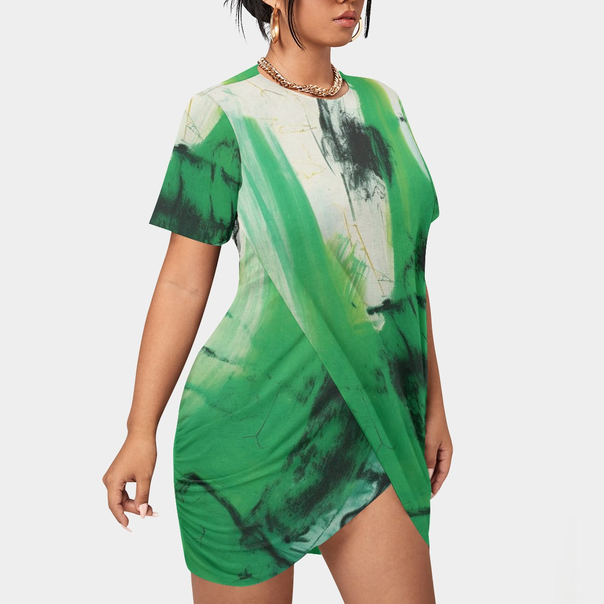 All-Over Print Women’s Stacked Hem Dress With Short Sleeve（Plus Size）