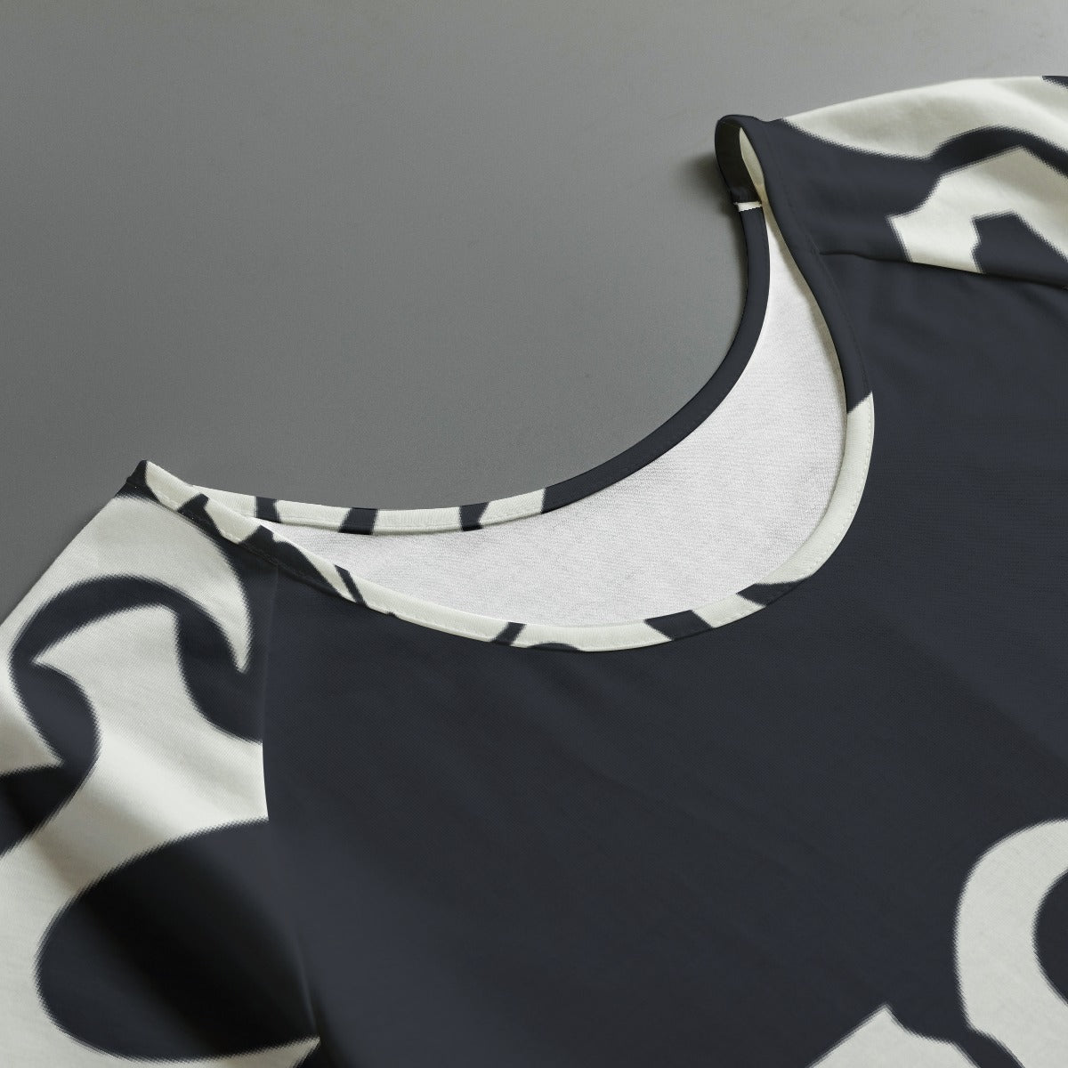 All-Over Print Women's Round Neck T-shirt With Raglan Sleeve