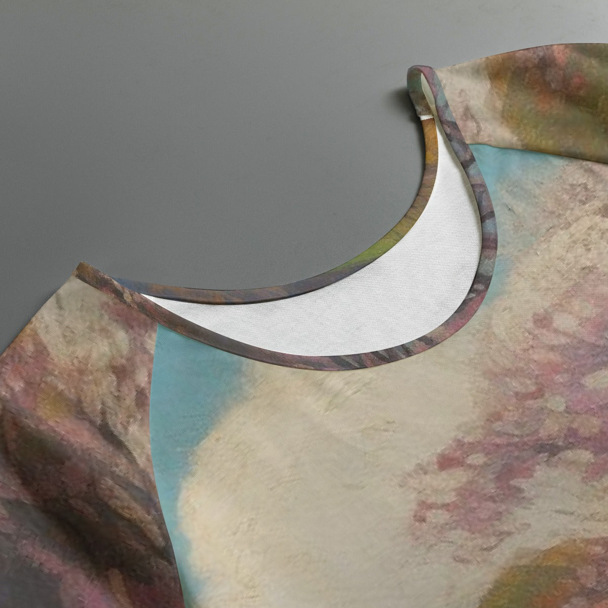 All-Over Print Women's Round Neck T-shirt With Raglan Sleeve