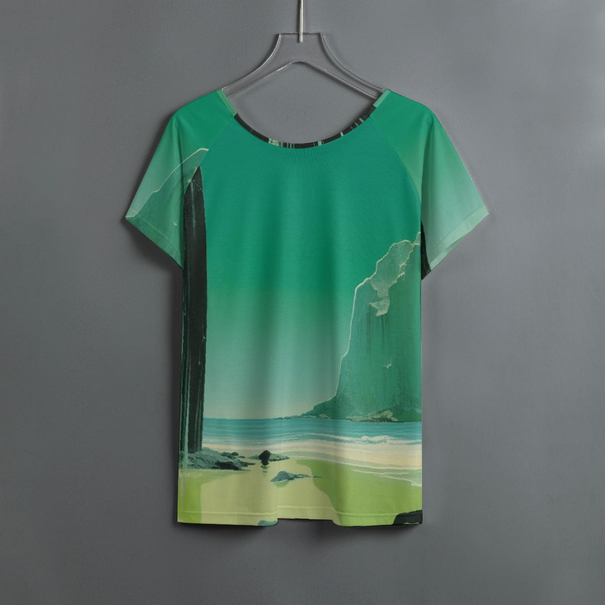 All-Over Print Women's Round Neck T-shirt With Raglan Sleeve