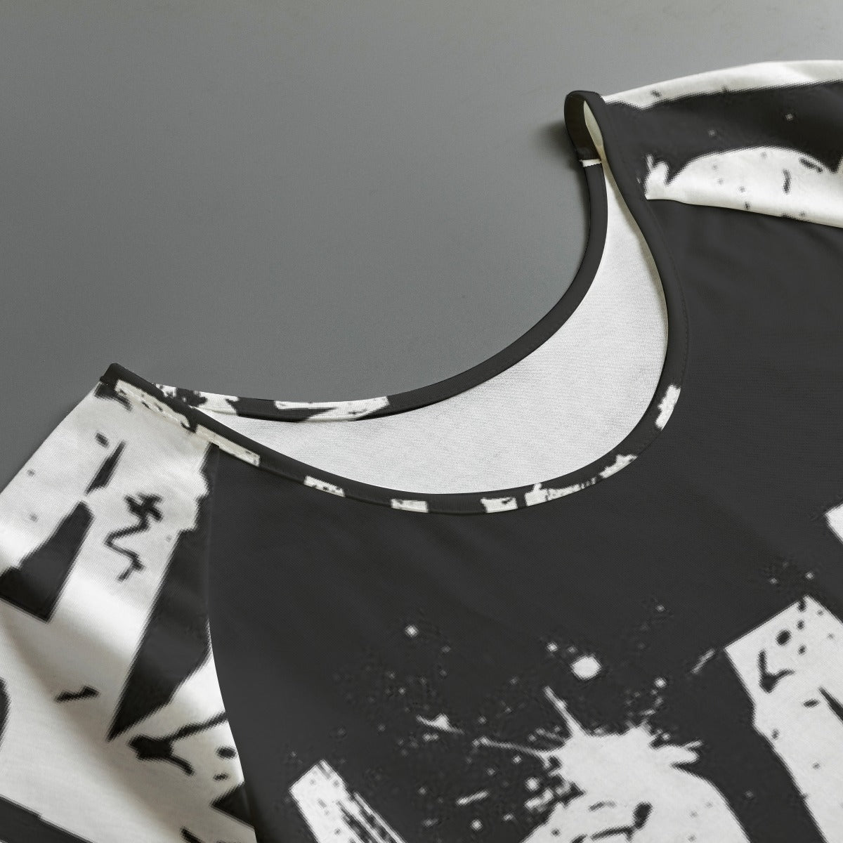 All-Over Print Women's Round Neck T-shirt With Raglan Sleeve