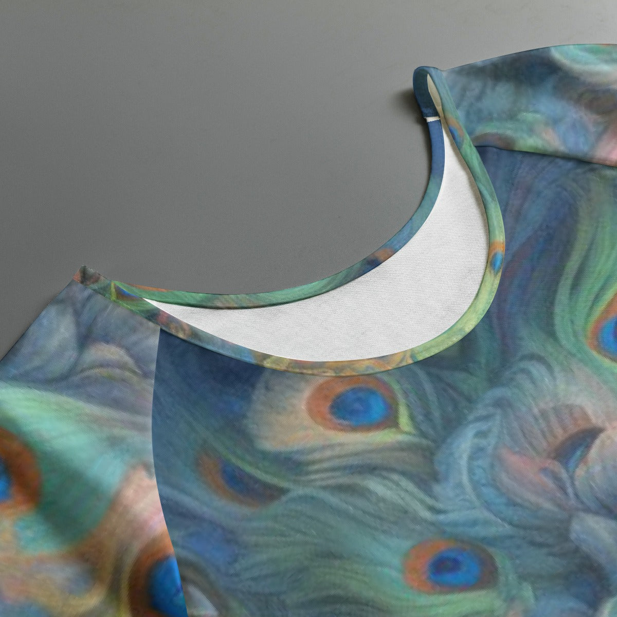 All-Over Print Women's Round Neck T-shirt With Raglan Sleeve
