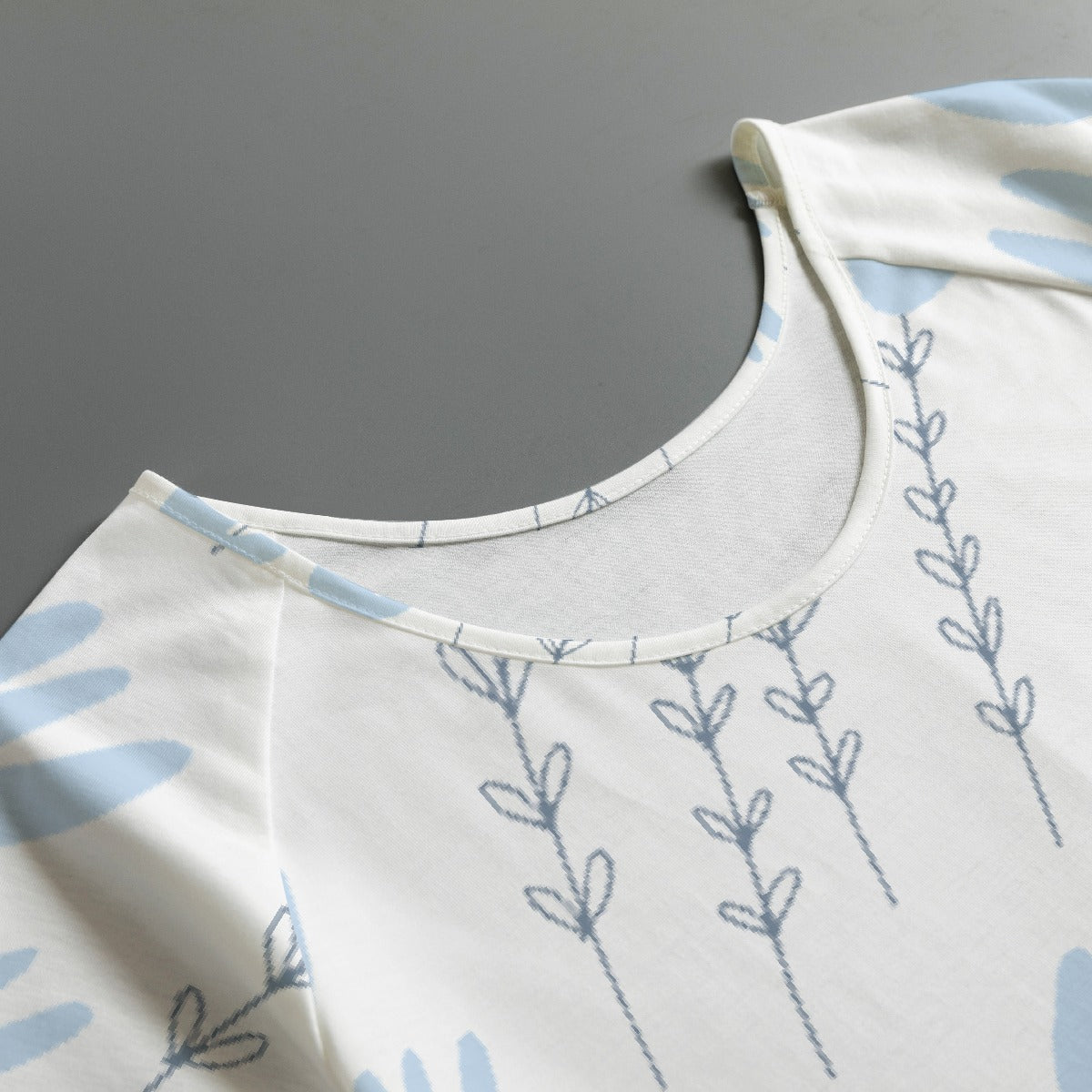 All-Over Print Women's Round Neck T-shirt With Raglan Sleeve