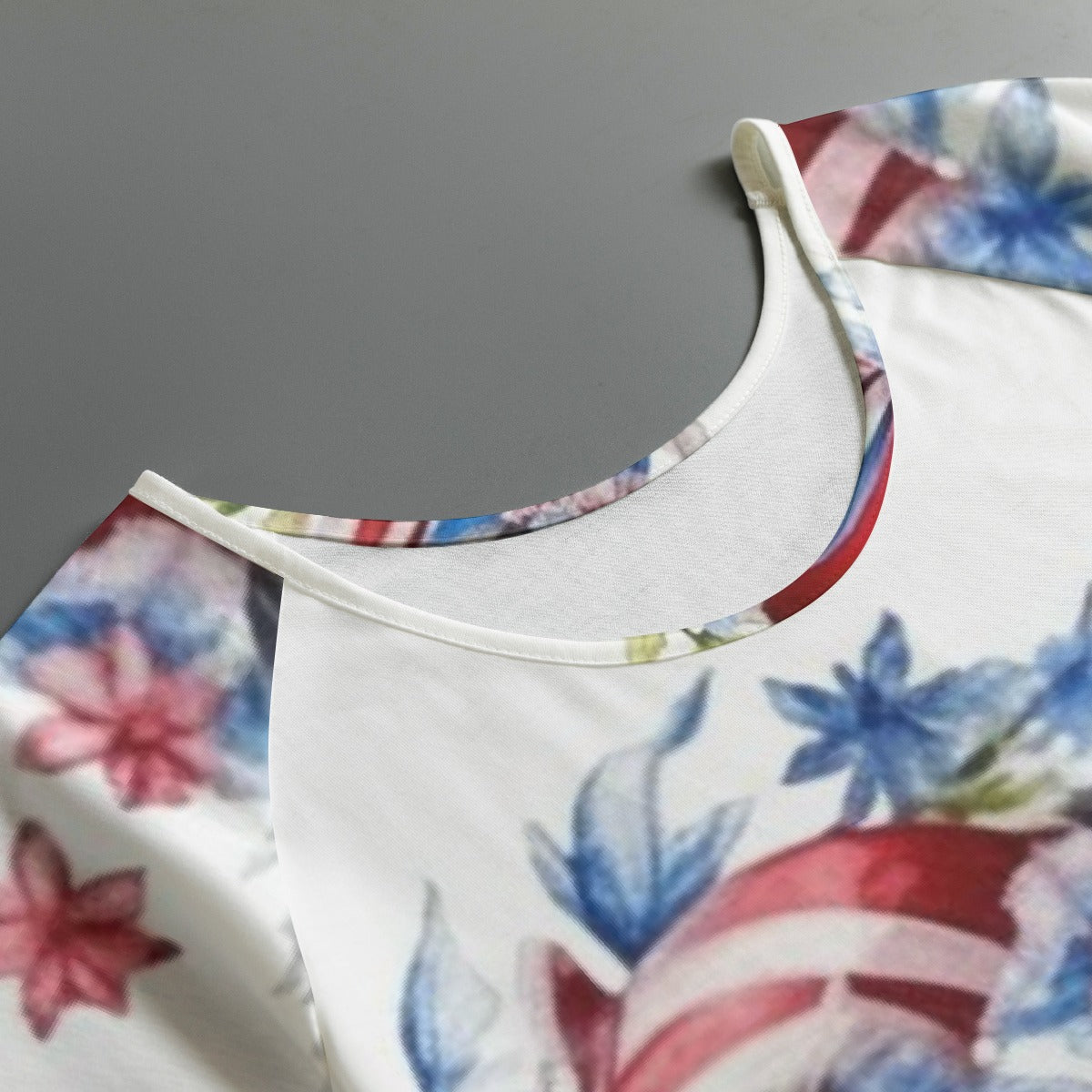 All-Over Print Women's Round Neck T-shirt With Raglan Sleeve