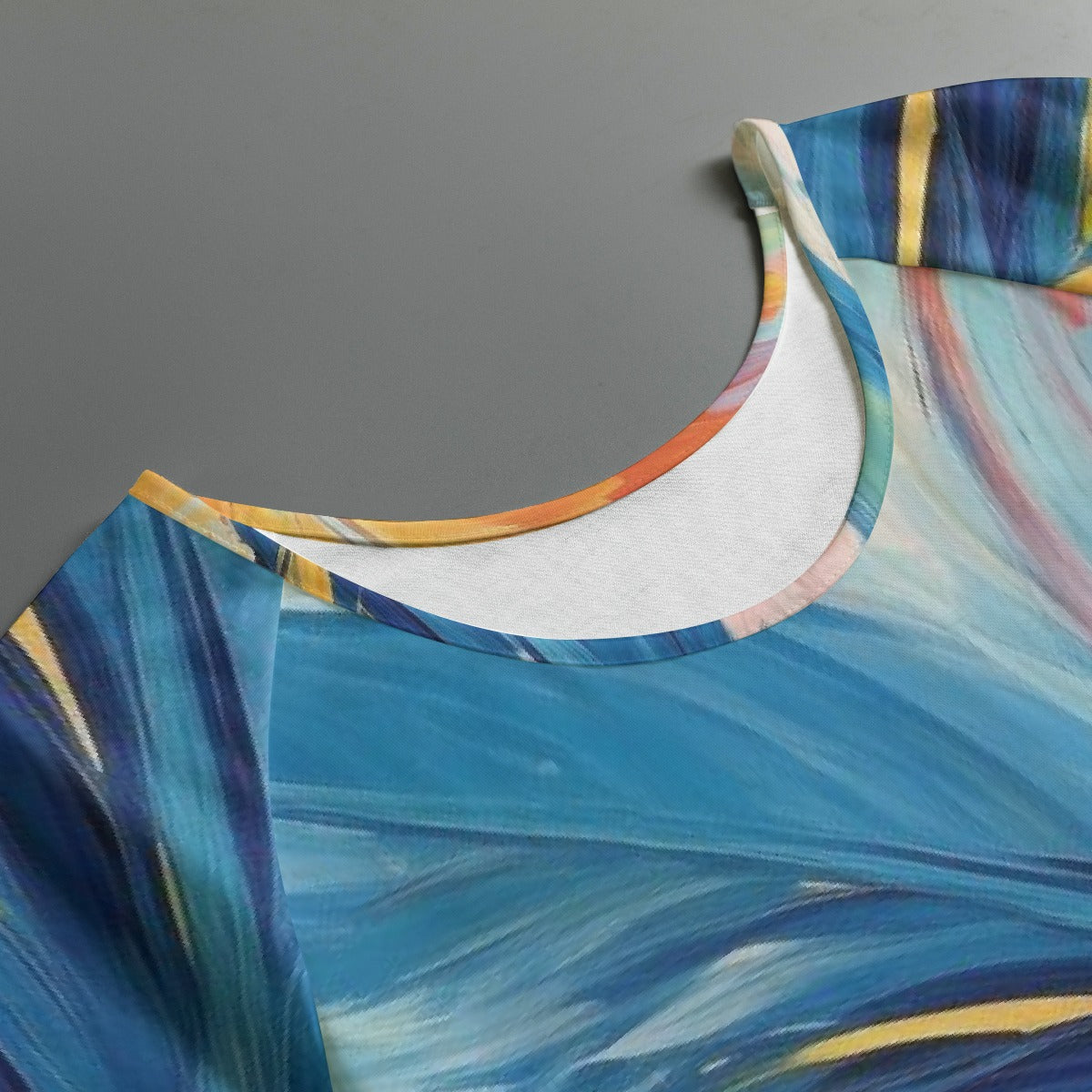 All-Over Print Women's Round Neck T-shirt With Raglan Sleeve