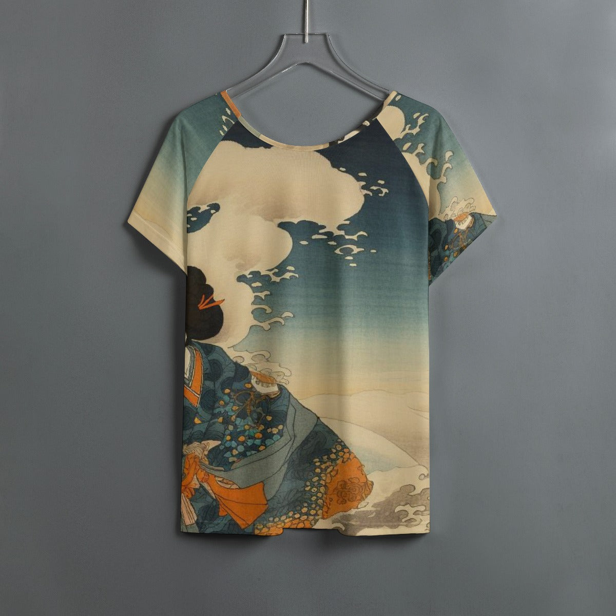 All-Over Print Women's Round Neck T-shirt With Raglan Sleeve
