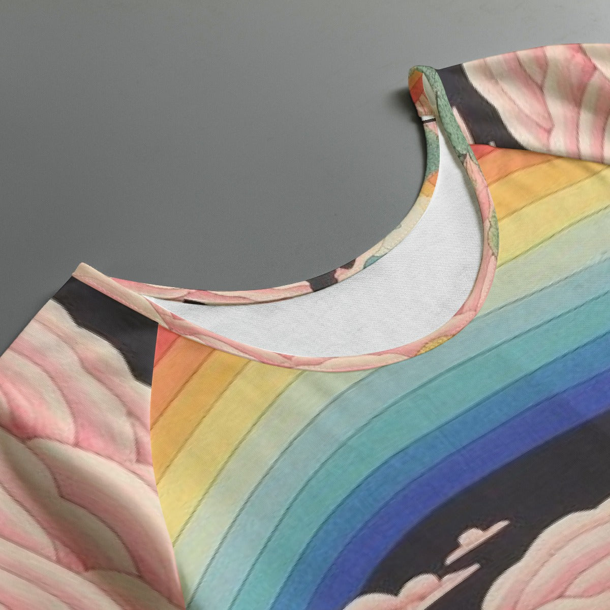 All-Over Print Women's Round Neck T-shirt With Raglan Sleeve