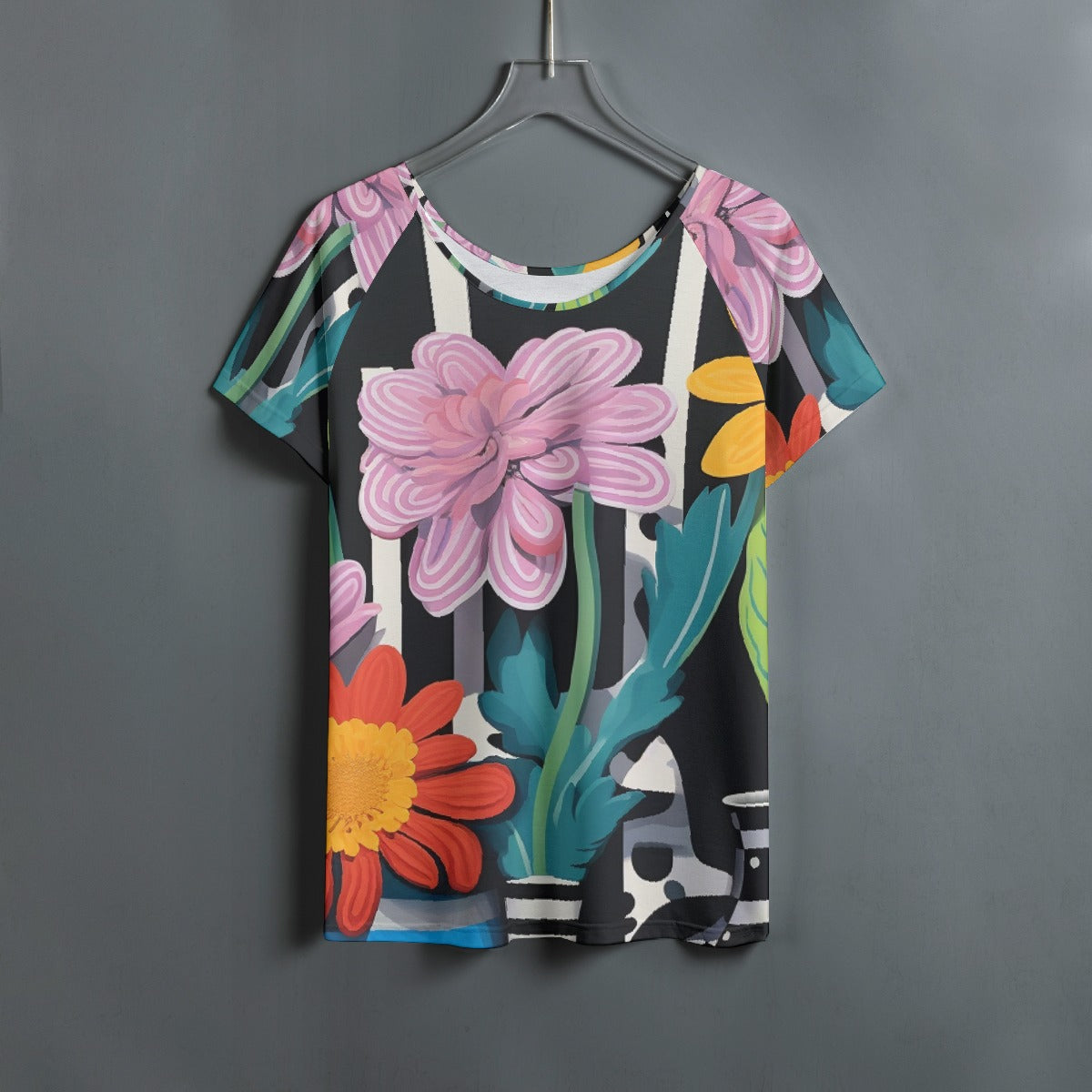 All-Over Print Women's Round Neck T-shirt With Raglan Sleeve
