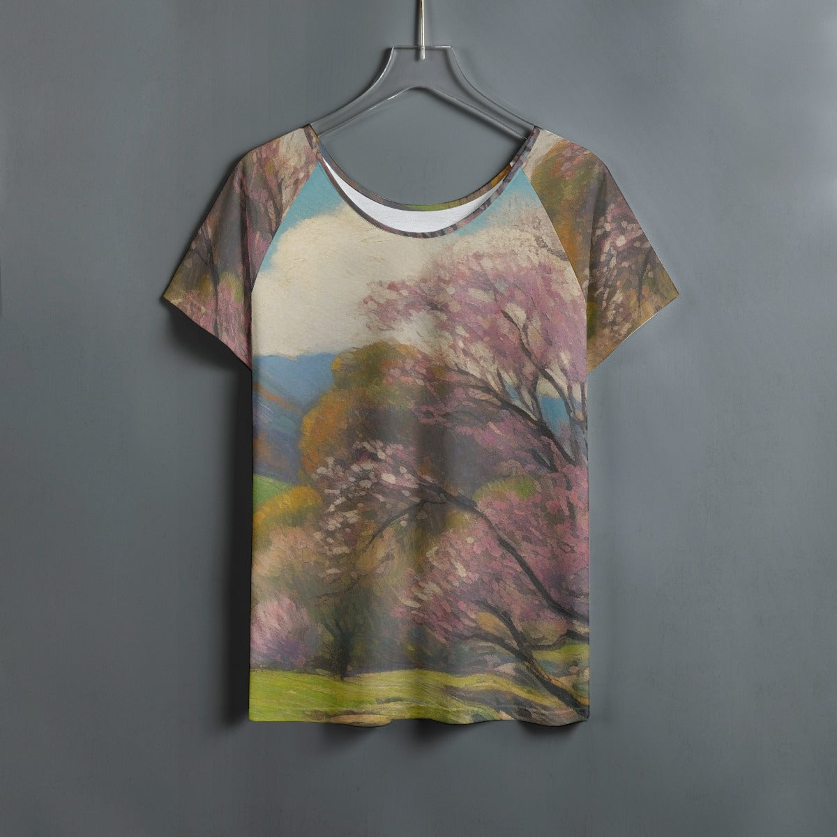 All-Over Print Women's Round Neck T-shirt With Raglan Sleeve