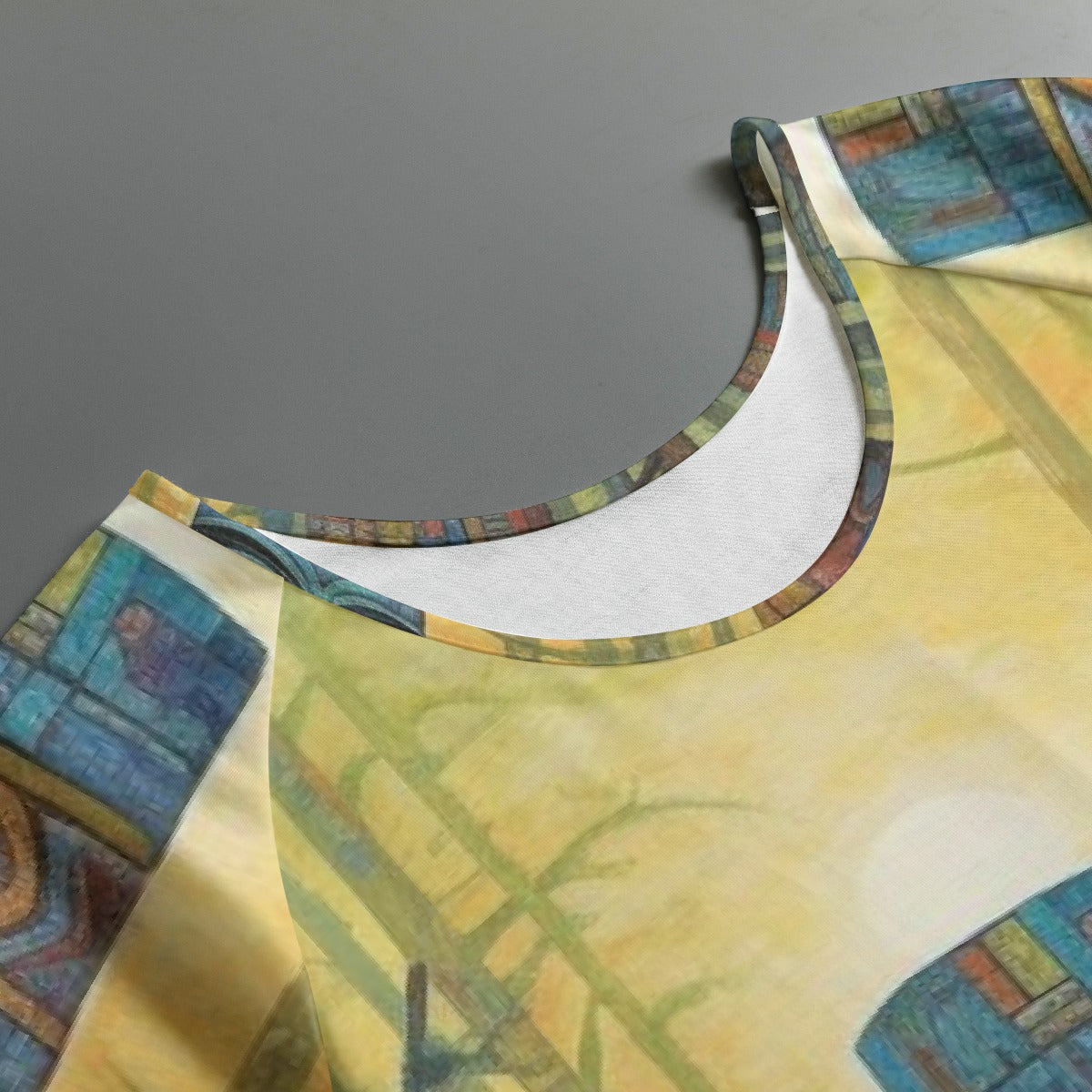 All-Over Print Women's Round Neck T-shirt With Raglan Sleeve