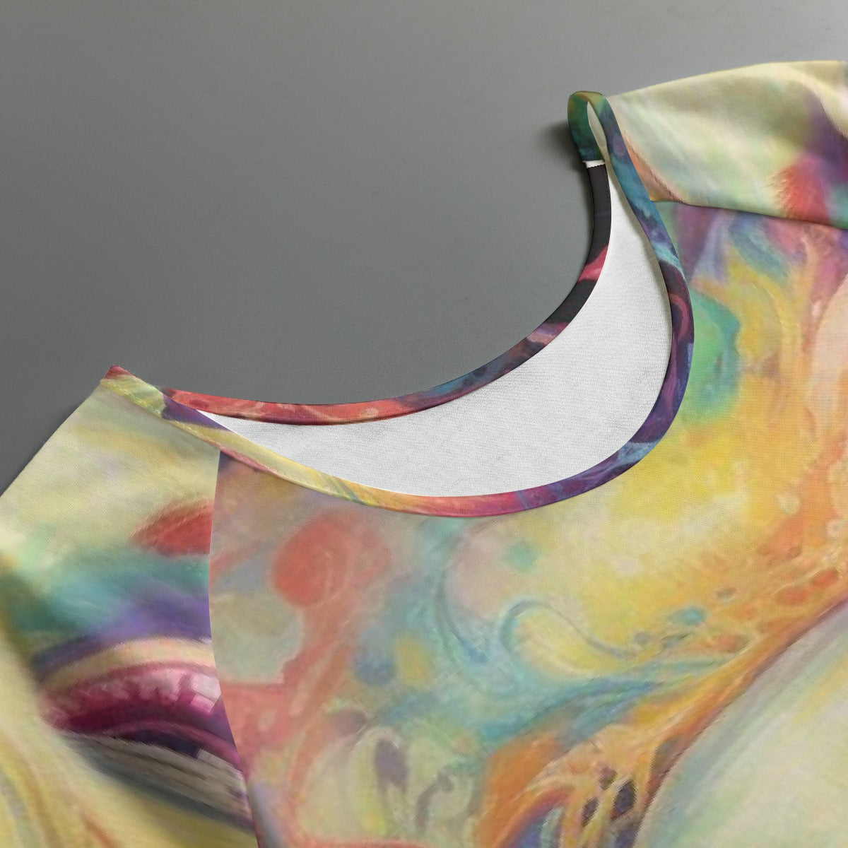 All-Over Print Women's Round Neck T-shirt With Raglan Sleeve