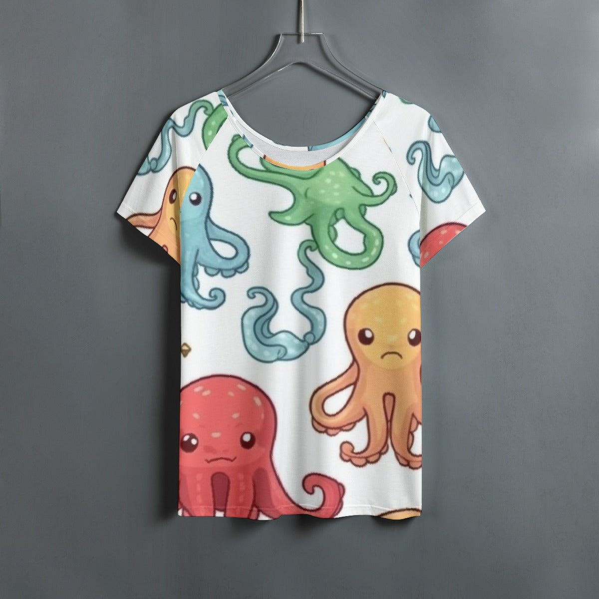 All-Over Print Women's Round Neck T-shirt With Raglan Sleeve