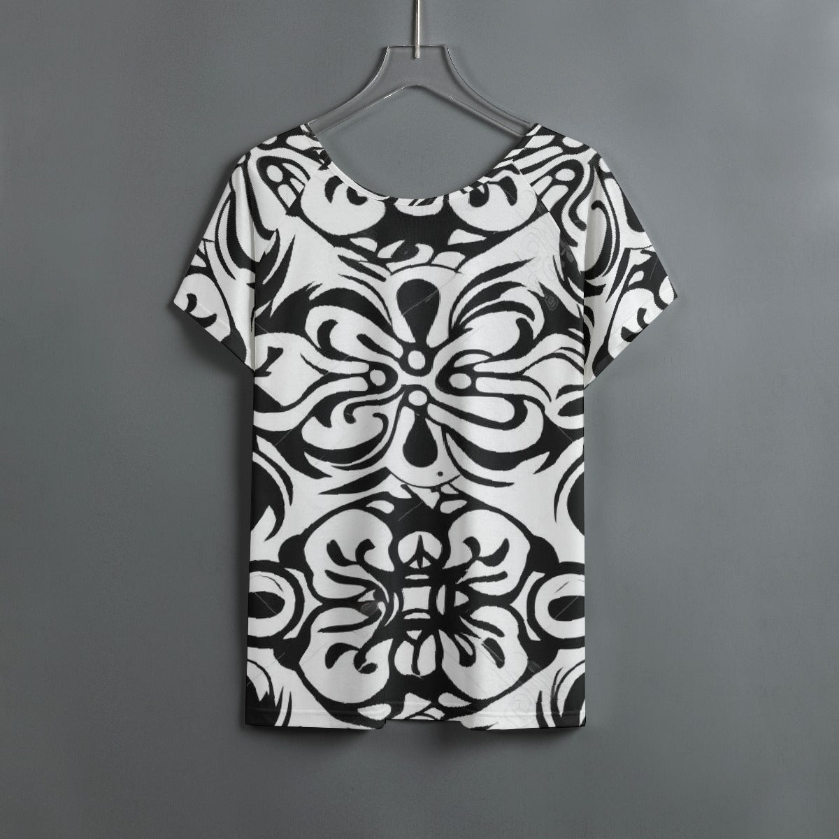 All-Over Print Women's Round Neck T-shirt With Raglan Sleeve
