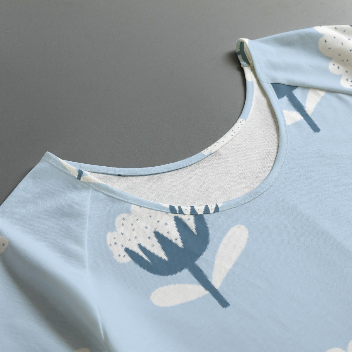 All-Over Print Women's Round Neck T-shirt With Raglan Sleeve