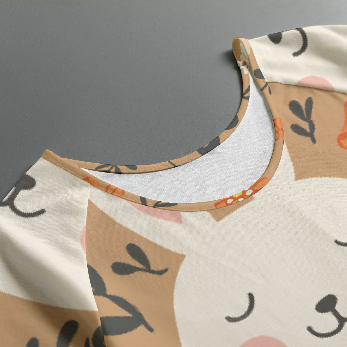 All-Over Print Women's Round Neck T-shirt With Raglan Sleeve