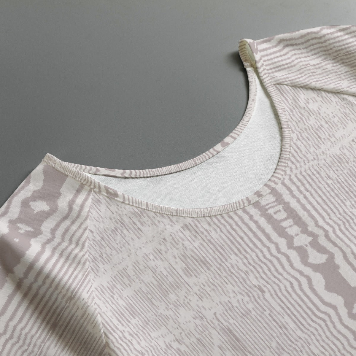All-Over Print Women's Round Neck T-shirt With Raglan Sleeve