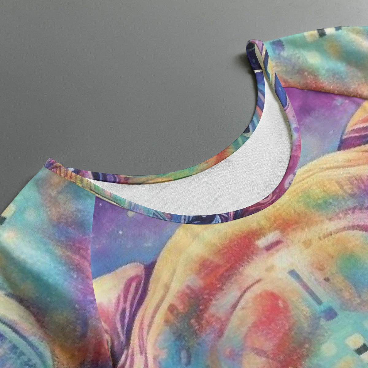 All-Over Print Women's Round Neck T-shirt With Raglan Sleeve