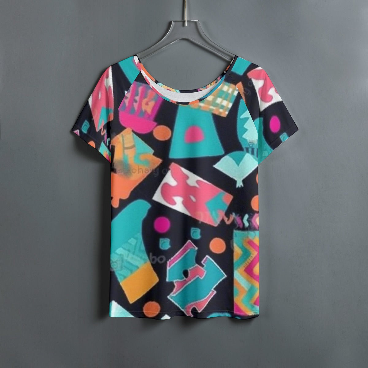 All-Over Print Women's Round Neck T-shirt With Raglan Sleeve