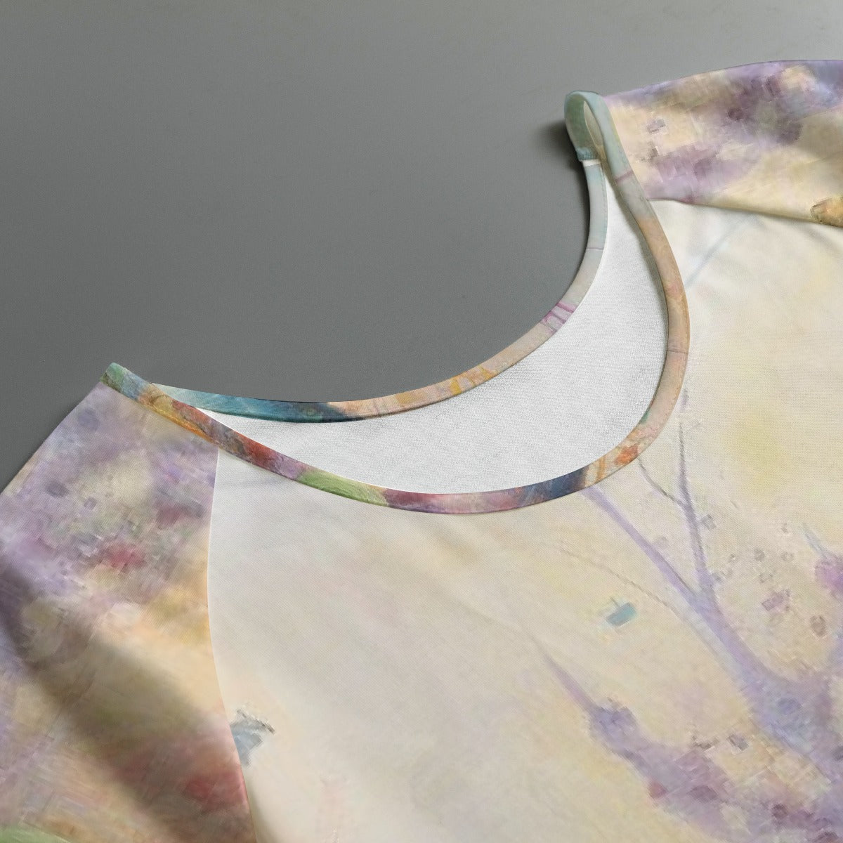 All-Over Print Women's Round Neck T-shirt With Raglan Sleeve