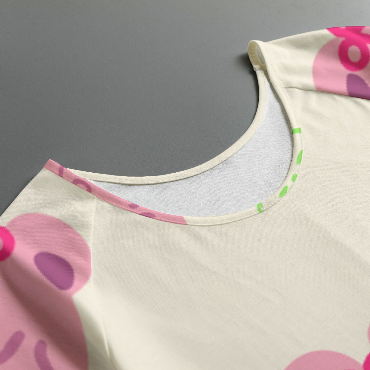 All-Over Print Women's Round Neck T-shirt With Raglan Sleeve