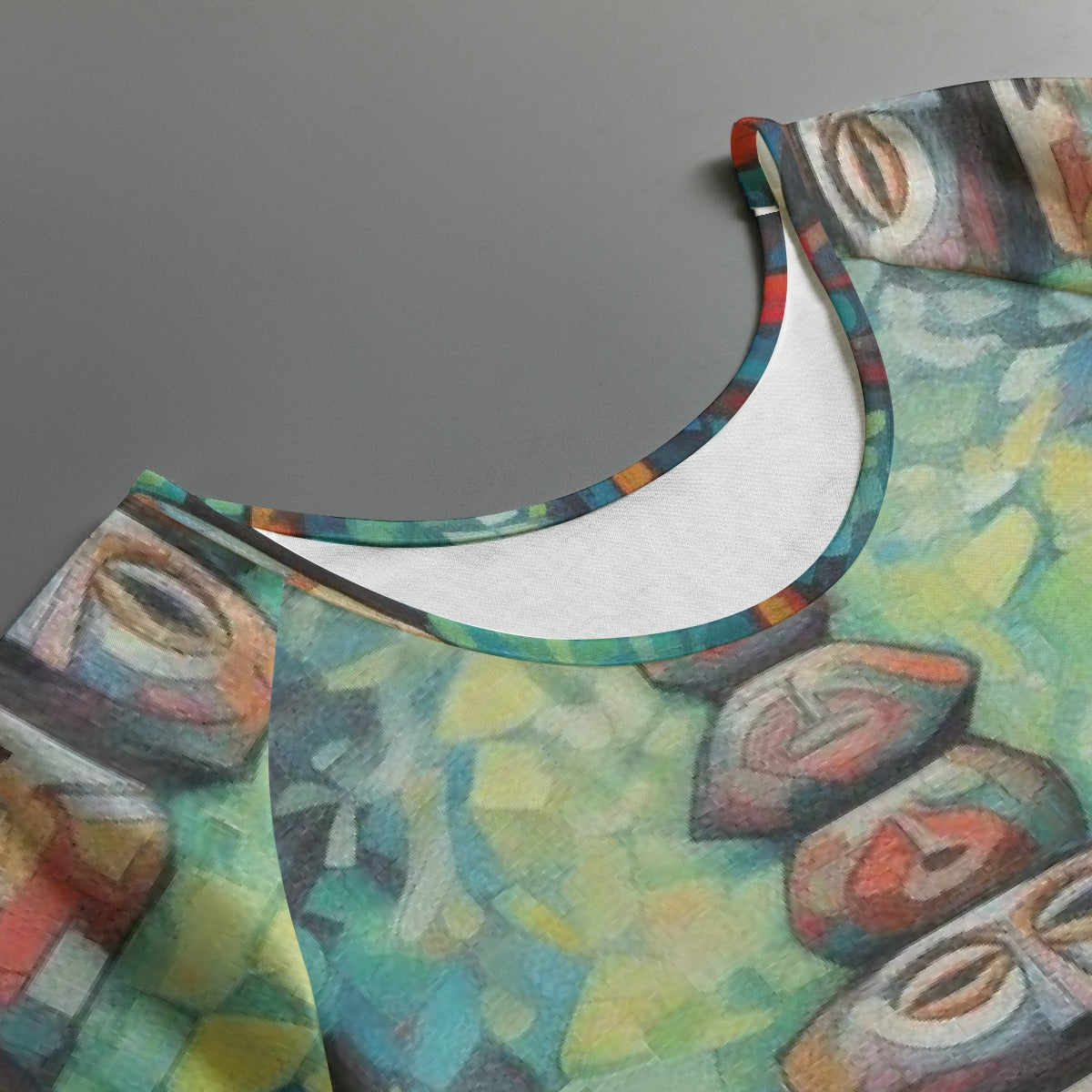 All-Over Print Women's Round Neck T-shirt With Raglan Sleeve