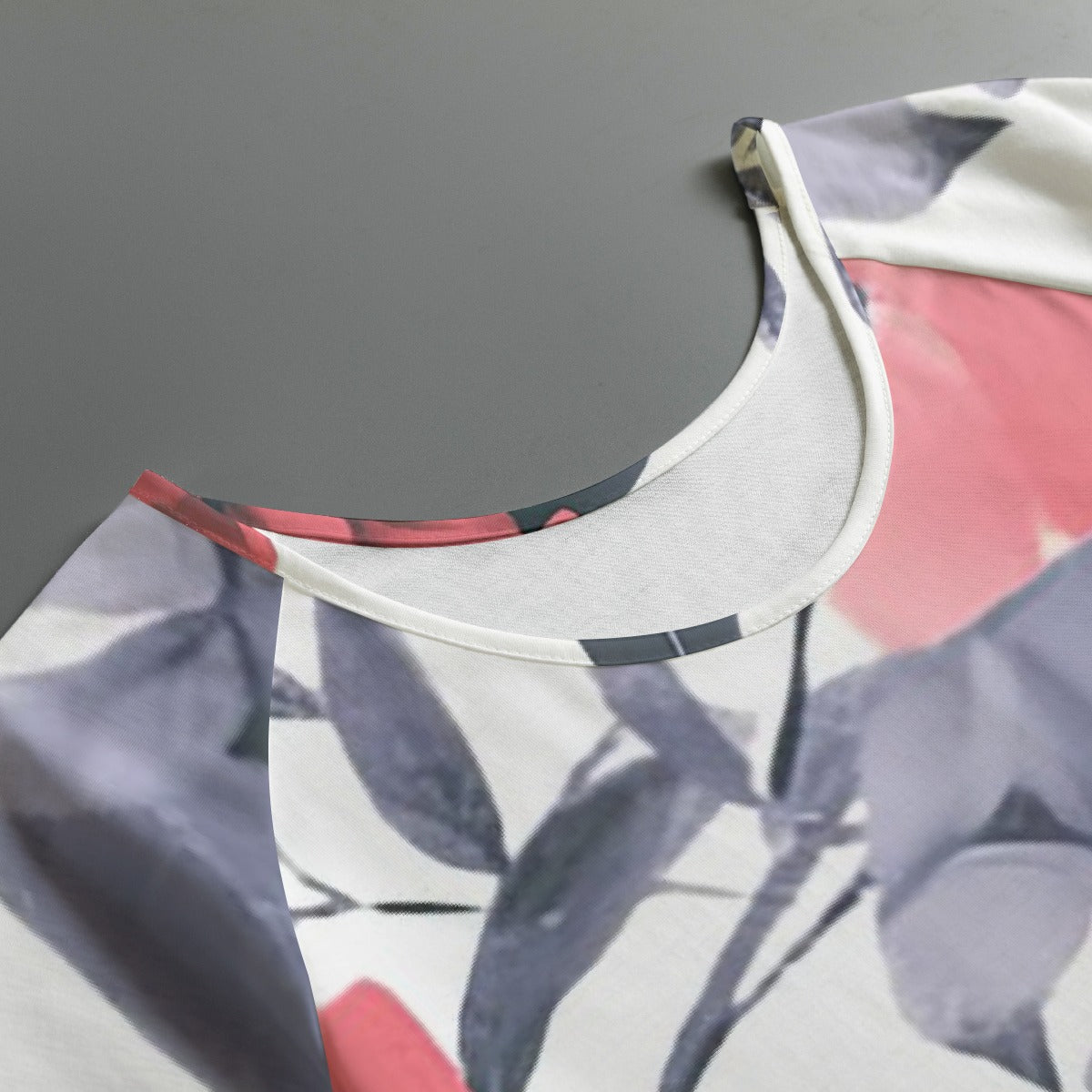 All-Over Print Women's Round Neck T-shirt With Raglan Sleeve