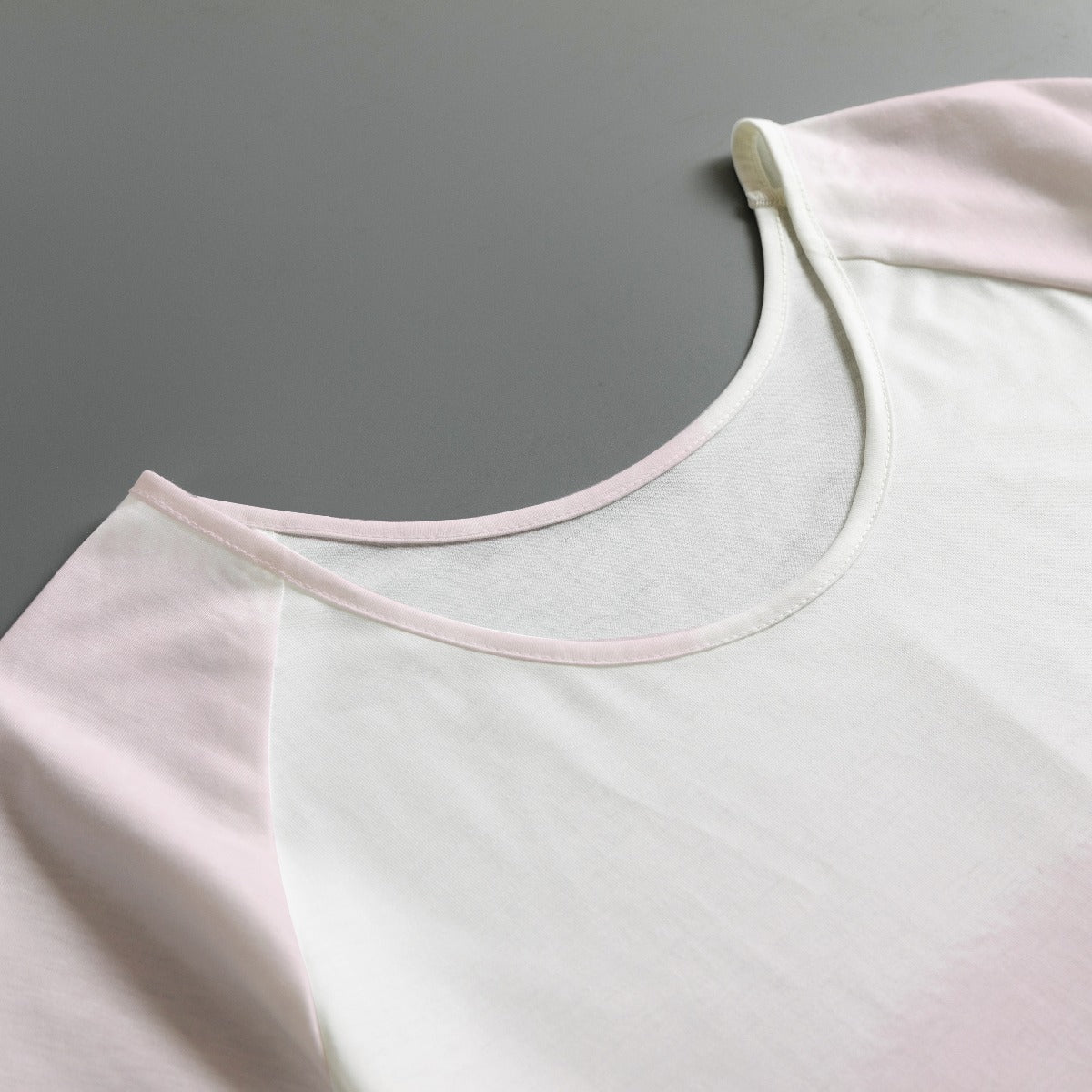 All-Over Print Women's Round Neck T-shirt With Raglan Sleeve