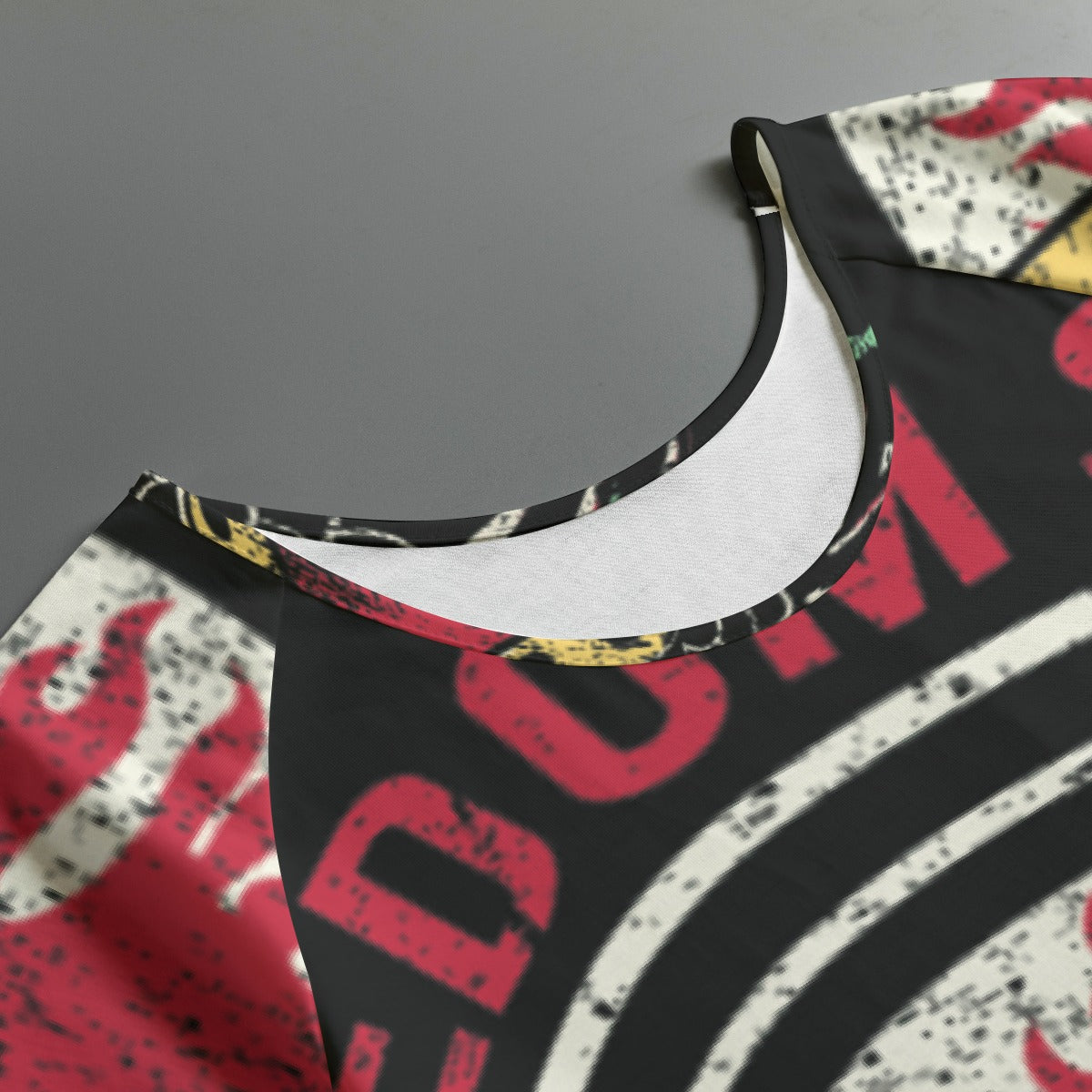All-Over Print Women's Round Neck T-shirt With Raglan Sleeve
