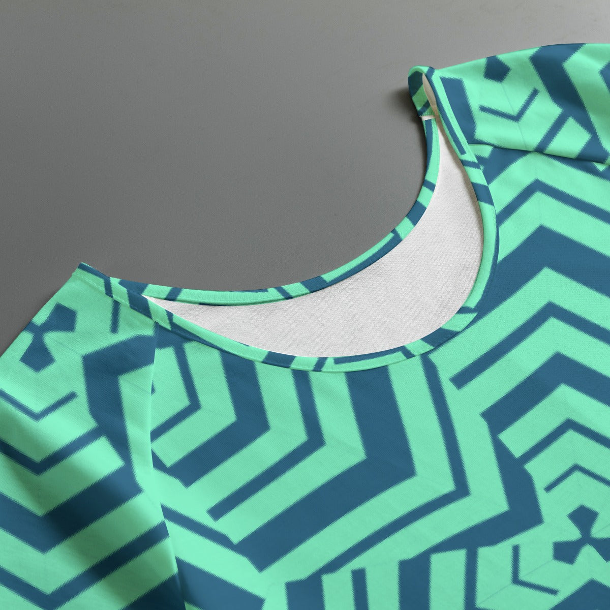 All-Over Print Women's Round Neck T-shirt With Raglan Sleeve