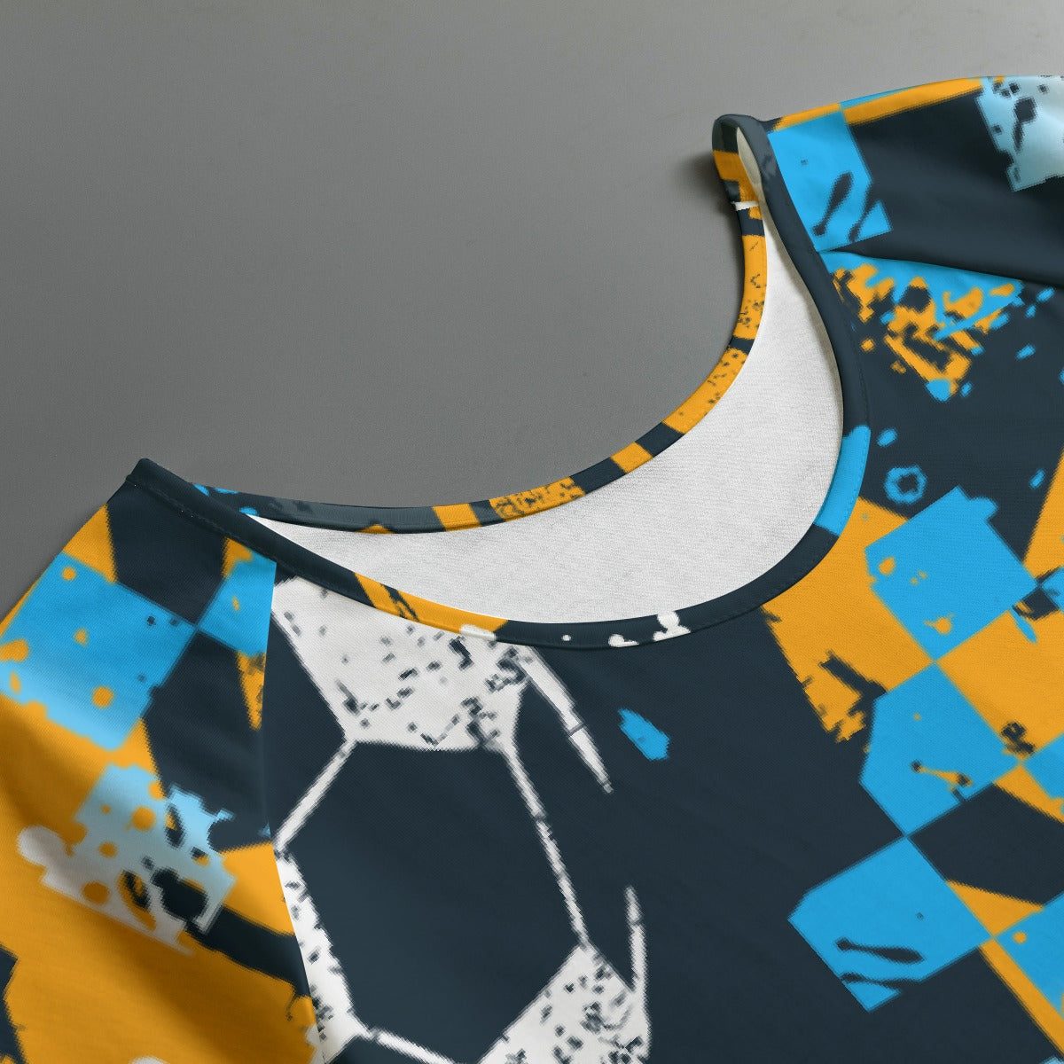 All-Over Print Women's Round Neck T-shirt With Raglan Sleeve
