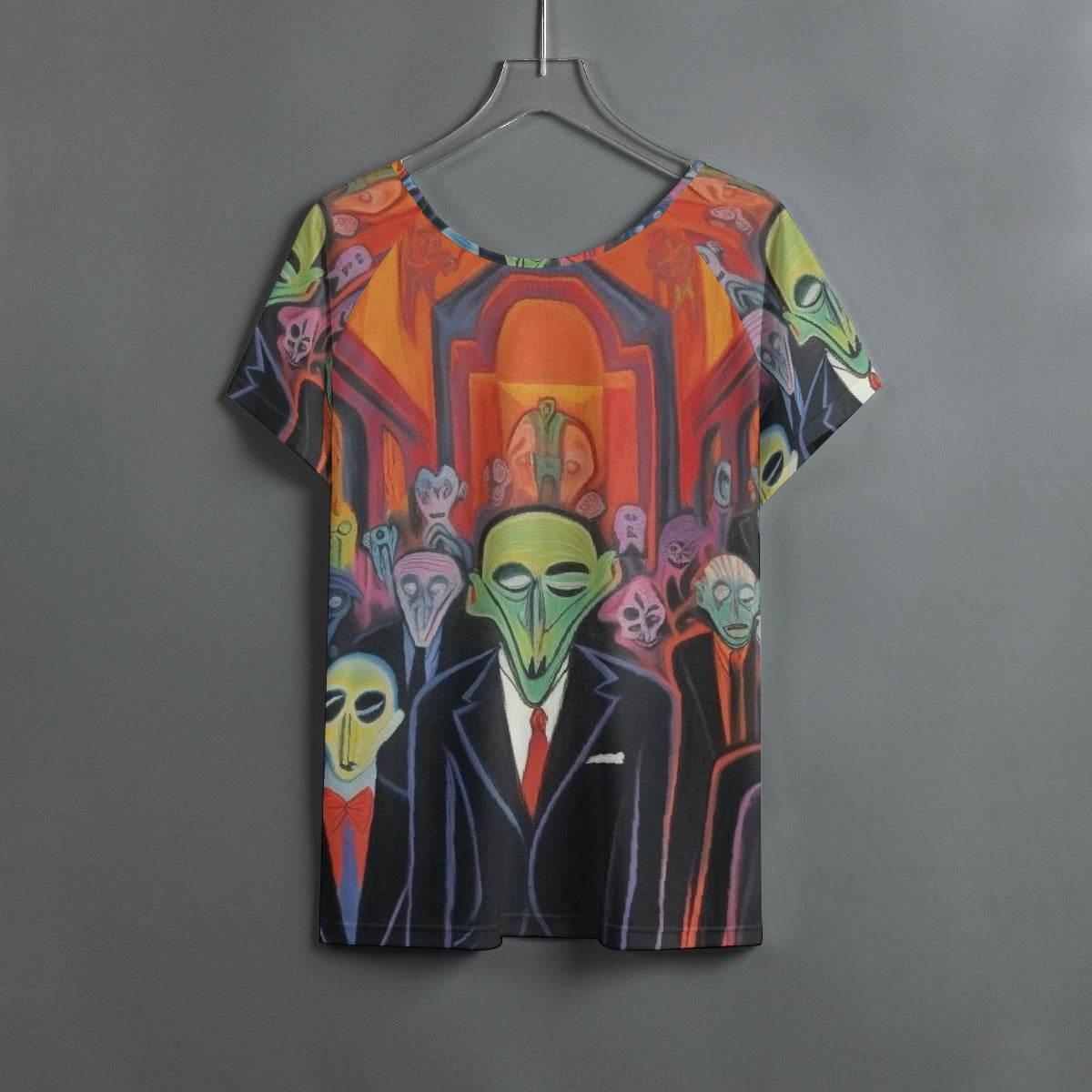 All-Over Print Women's Round Neck T-shirt With Raglan Sleeve