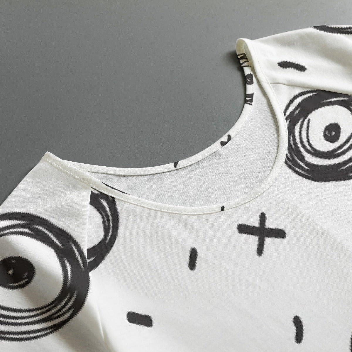 All-Over Print Women's Round Neck T-shirt With Raglan Sleeve