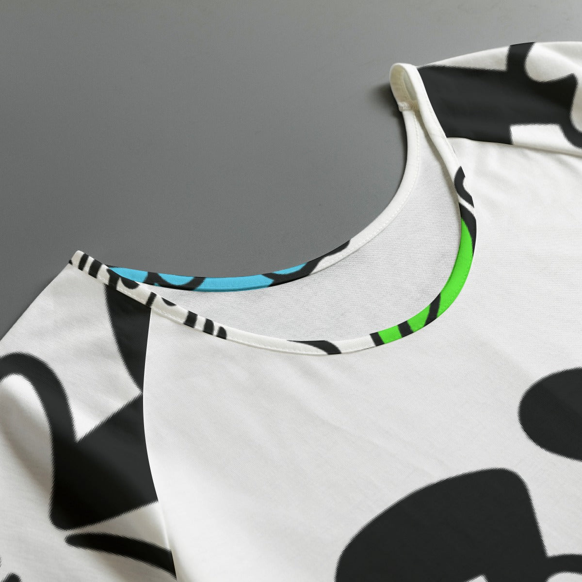 All-Over Print Women's Round Neck T-shirt With Raglan Sleeve