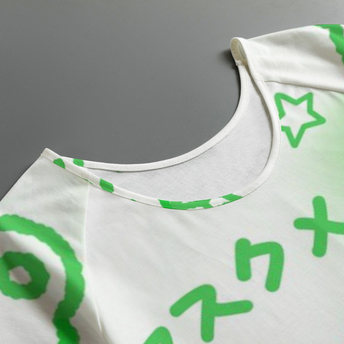 All-Over Print Women's Round Neck T-shirt With Raglan Sleeve